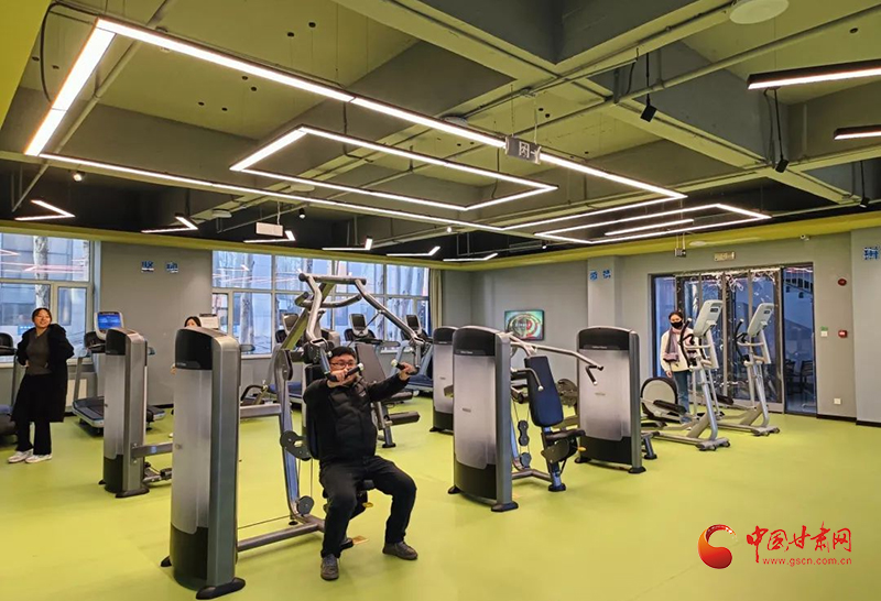 玉门：“十分钟”健身圈 “圈”出幸福生活