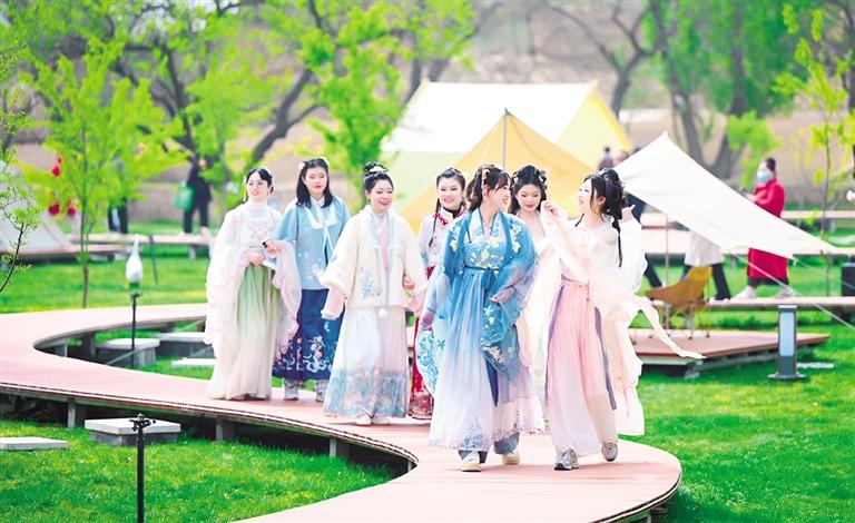 前7月兰州新区累计接待游客525.02万人次