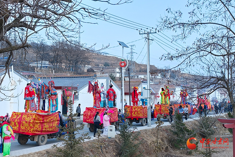 静宁：社火巡游送吉祥 民俗盛宴庆新春